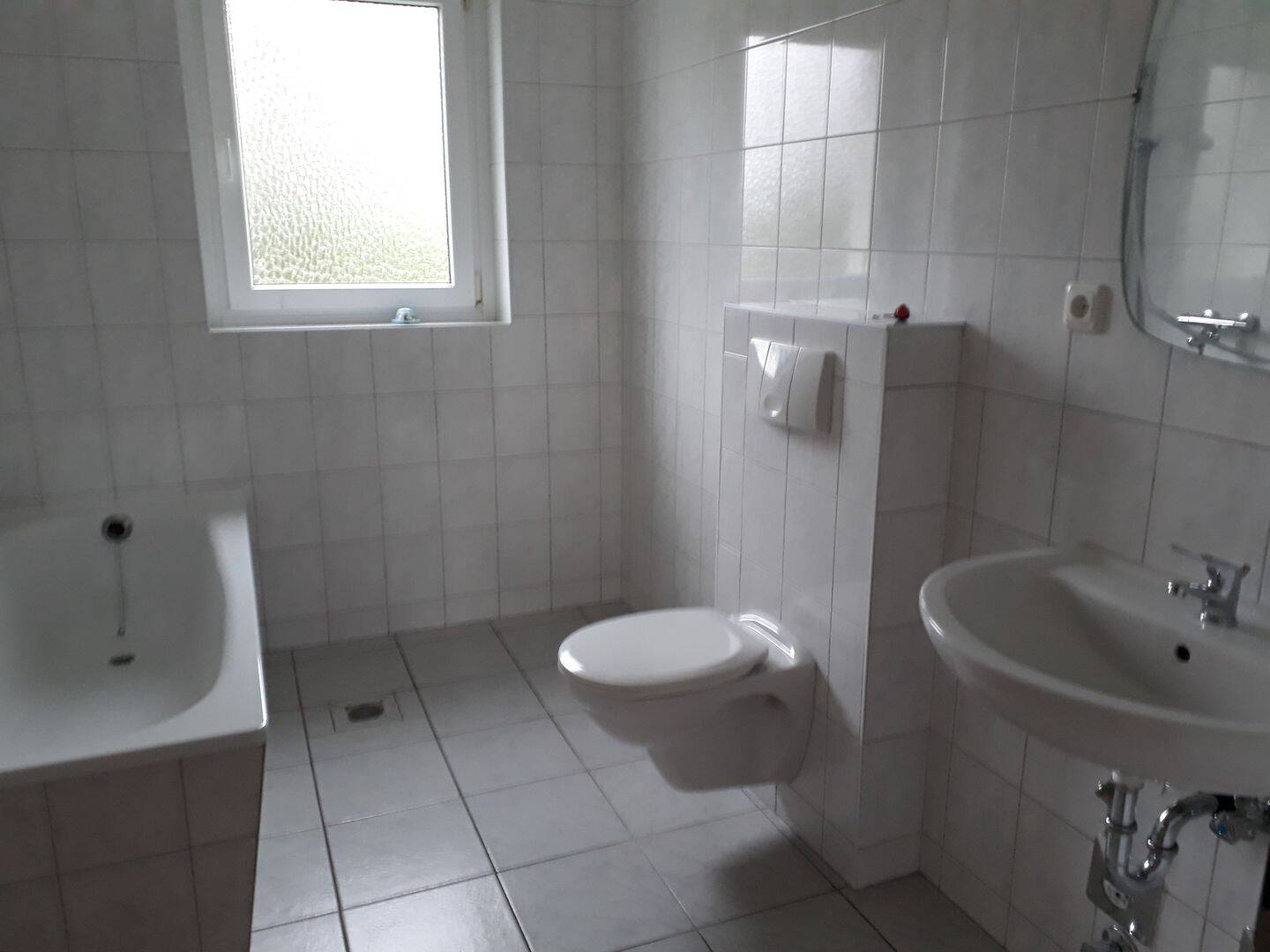 Schöne 2,5 Zimmer Wohnung mit Süd-Balkon am Menzendorfer See – Menzendorf – Vorschaubild 5