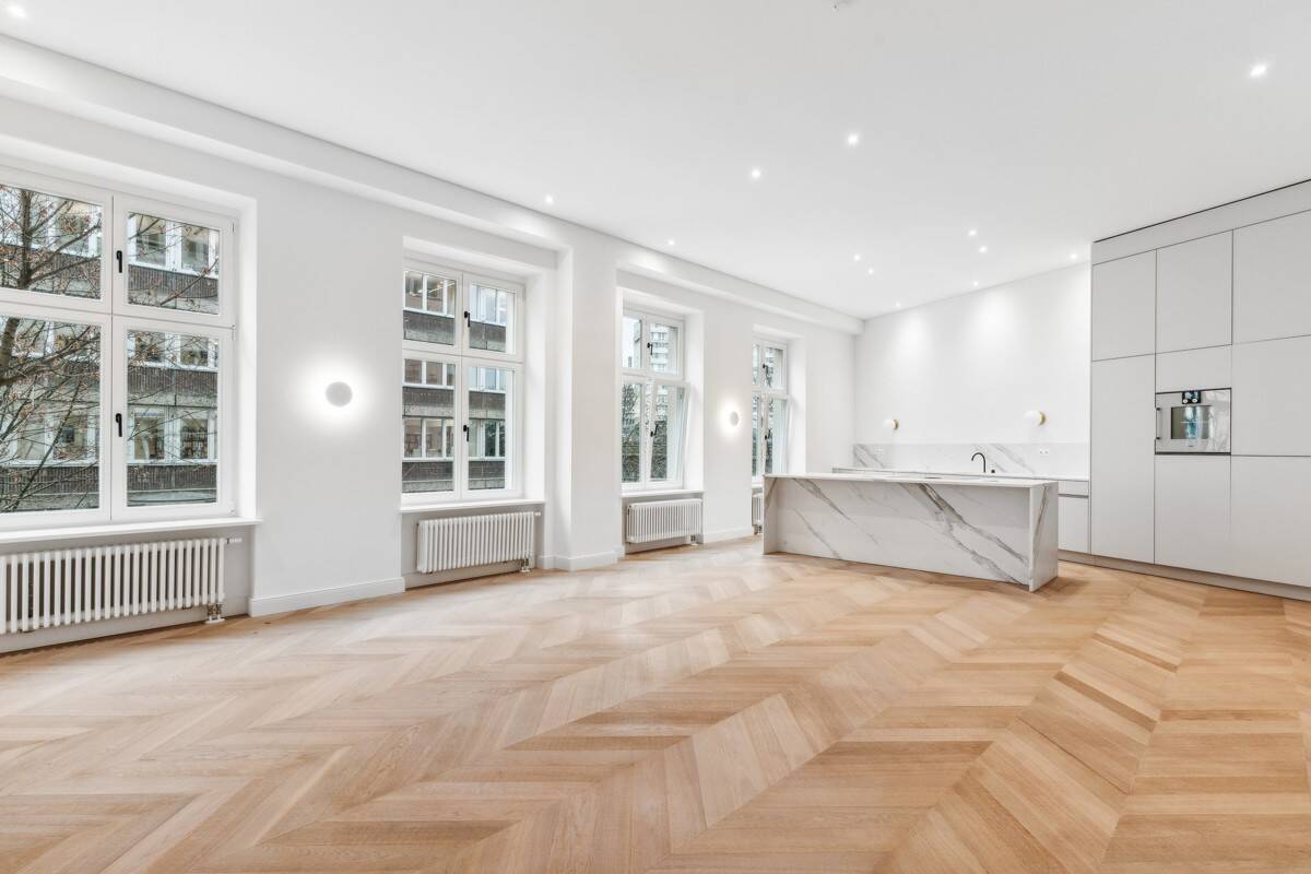 Hochwertig saniertes 3-Zimmer-Domizil mit BALKON ++ nahe Hackescher Markt – Berlin – Vorschaubild 3