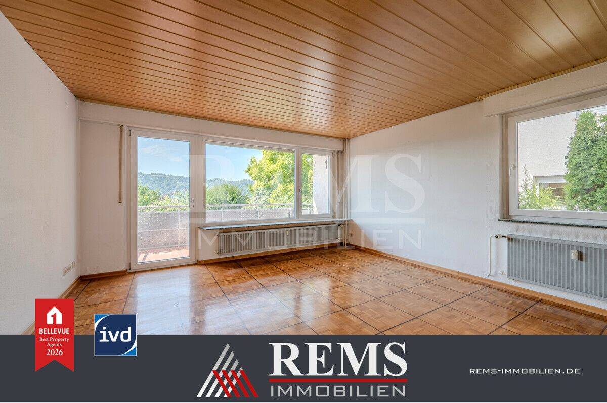 Gepflegte 3,5-Zimmer-Wohnung mit Südbalkon, traumhaftem Weitblick und modernisiertem Bad
