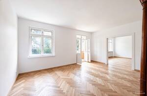 Charmantes Einfamilienhaus in Grunewald: 6 Zimmer, großer Garten und Garage direkt am Roseneck – 14193 Berlin – Vorschaubild 3
