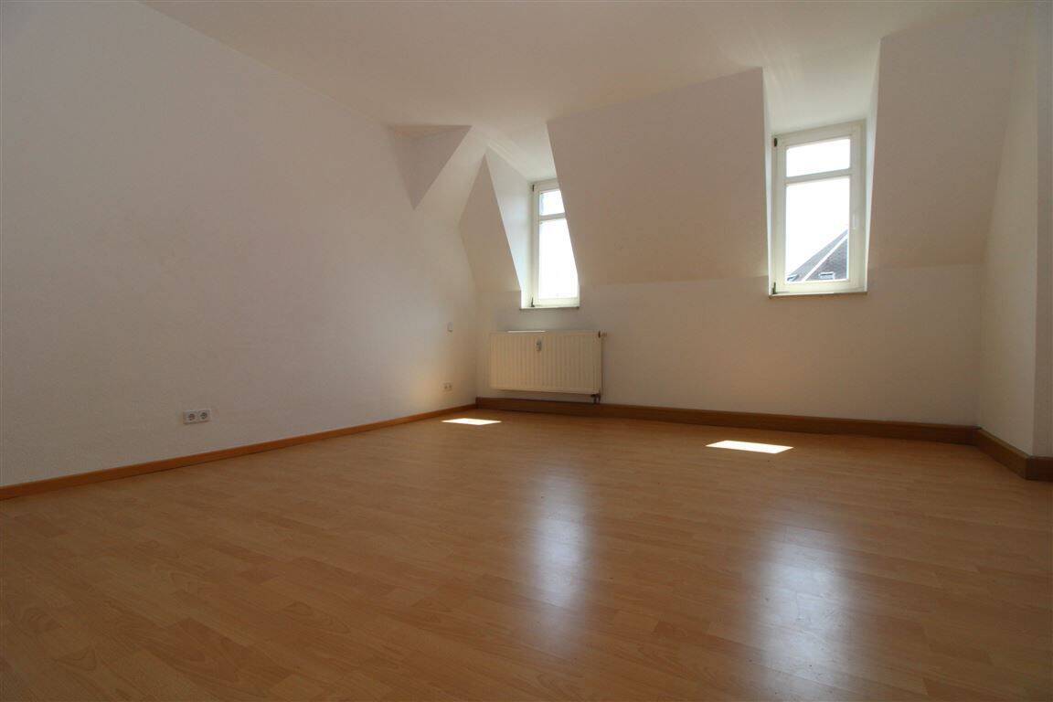 günstige 2 Raum mit Laminat ! – Plauen – Vorschaubild 4