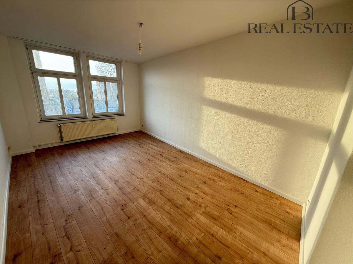 2-Raum-Wohnung mit Einbauküche in Uninähe ! – 39106 Magdeburg – Bild 1 von 9