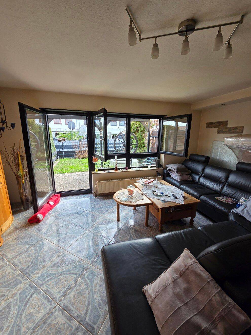 ***Haus in guter Lage sucht neuen Eigentümer zum fairen Preis*** – Ludwigshafen am Rhein – Vorschaubild 2
