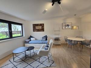 Voll möblierter Bungalow in begehrter Wohnlage von Darmstadt-Eberstadt – 64297 Darmstadt – Vorschaubild 2