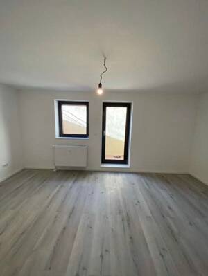 Renovierte 2-Zimmer-Souterrainwohnung mit kleinem Gartenanteil in ruhiger Lage – 68167 Mannheim – Vorschaubild 8