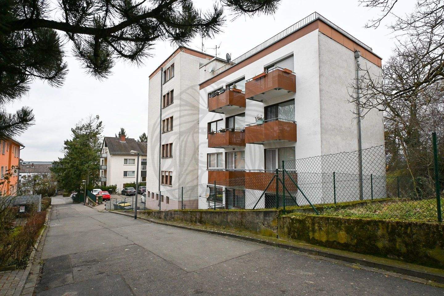 Wiesbaden: Vermietete 3-Zimmerwohnung in zentraler Lage!