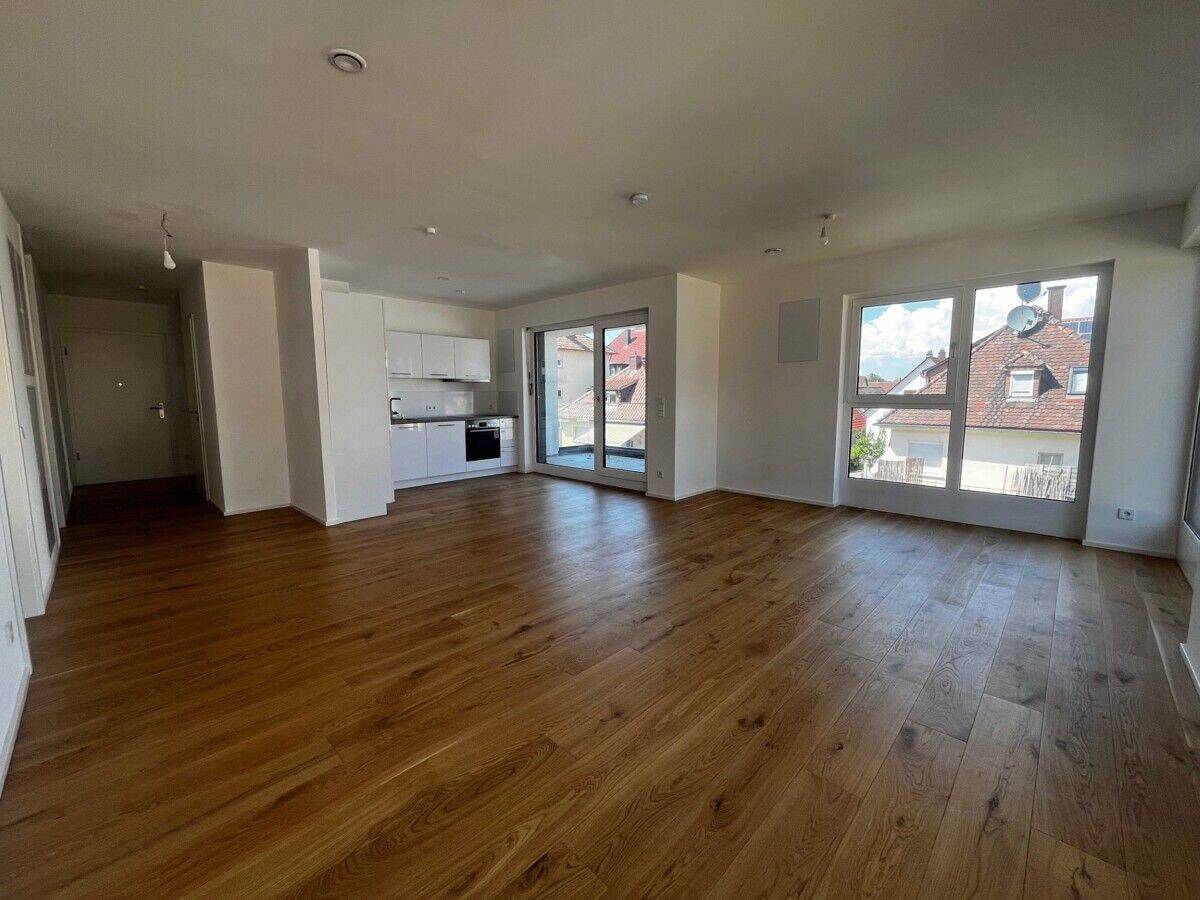 Eindrucksvolle 3-Zimmer Wohnung in bester Lage zu vermieten! – Heilbronn – Vorschaubild 4