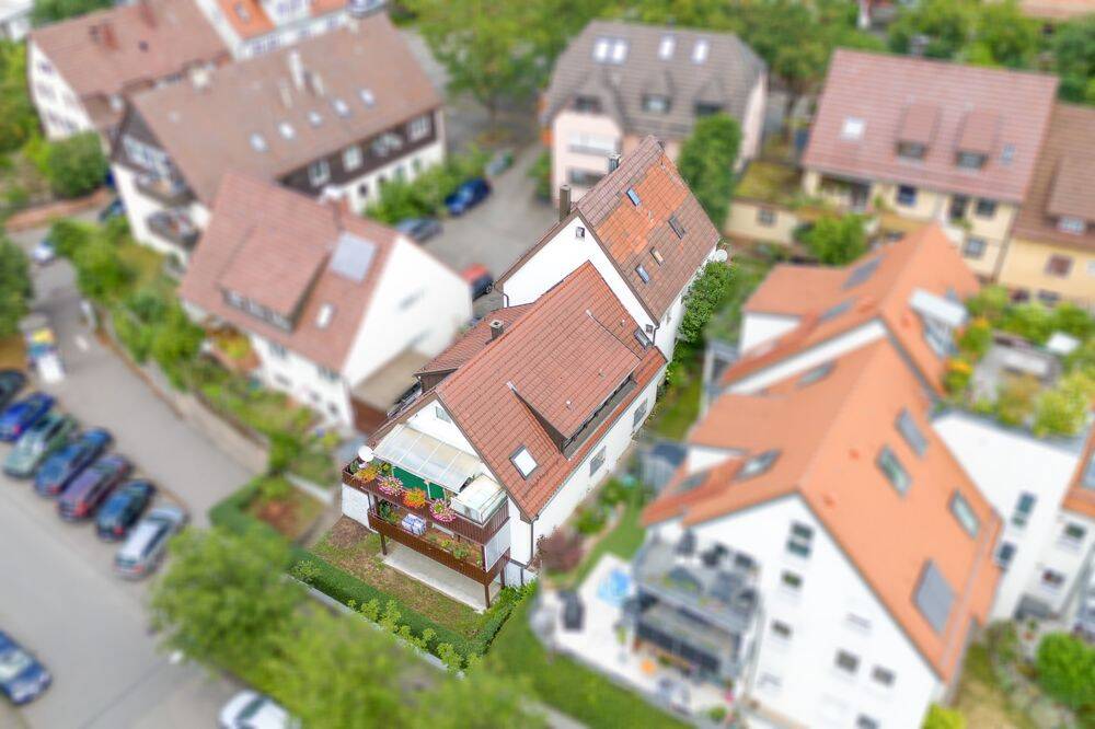 ++ Charmante Wohnung in ruhiger Lage mit ausbaubarem Bühnenbereich ++ – Stuttgart – Vorschaubild 7