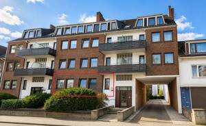 Modernisierte 3-Zimmer-Wohnung mit Balkon und Stellplatz in Bremen-Schwachhausen