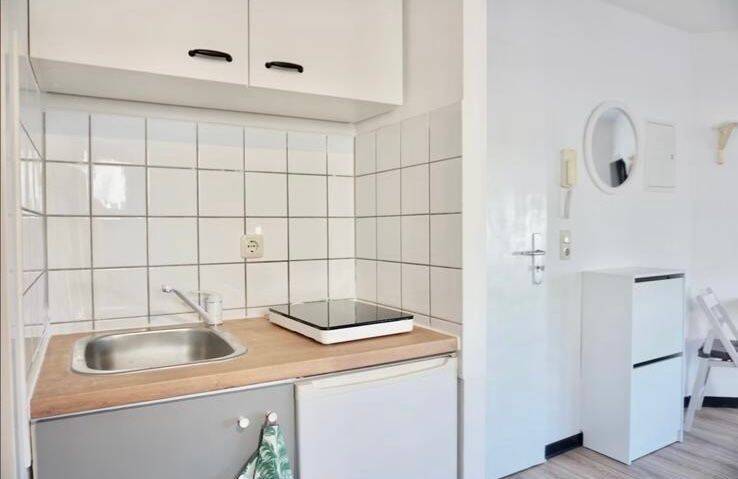 AB SOFORT!! Vollmöbilisiertes Studio Apartment, alles Inklusive – Mannheim – Vorschaubild 2