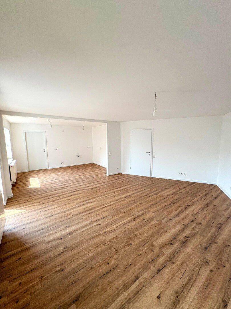 Neubaugefühl statt Neubaupreis - moderne 3,5-Zimmer-Wohnung mit Balkon in Kirchheim u. Teck