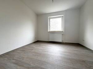 Bezugsfertige 3-Zimmer Wohnung in bald frisch modernisiertem Gebäude! – 44369 Dortmund – Vorschaubild 4