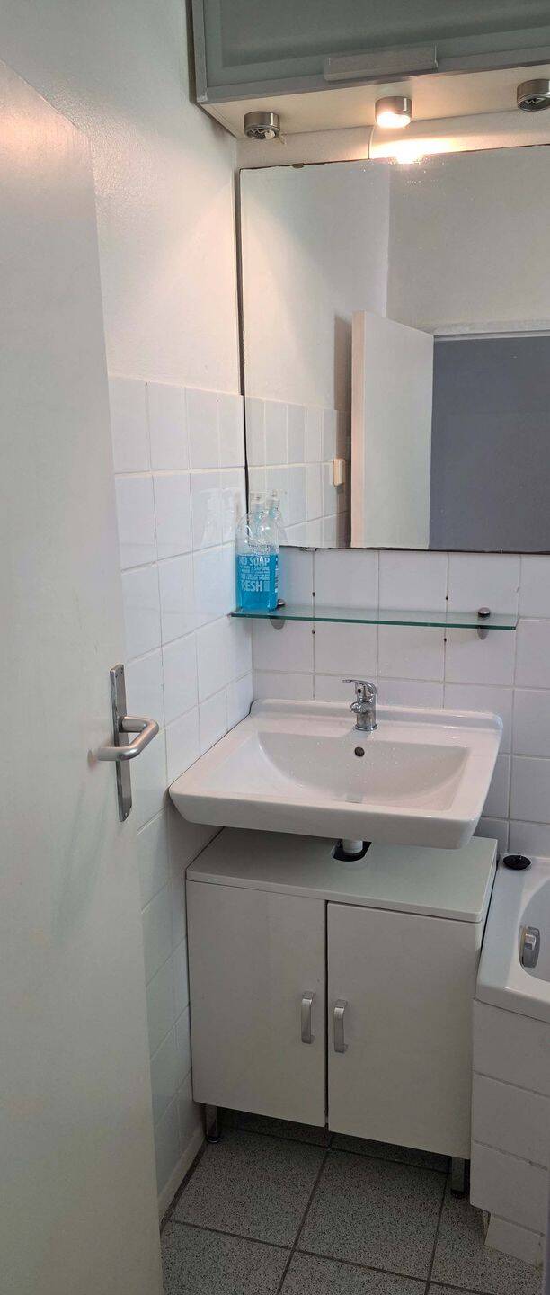 BEZUGSFREI: Apartment in gepflegter Anlage -ruhig und verkehrsgünstig- (Renovierungsbedarf) – Berlin – Vorschaubild 5