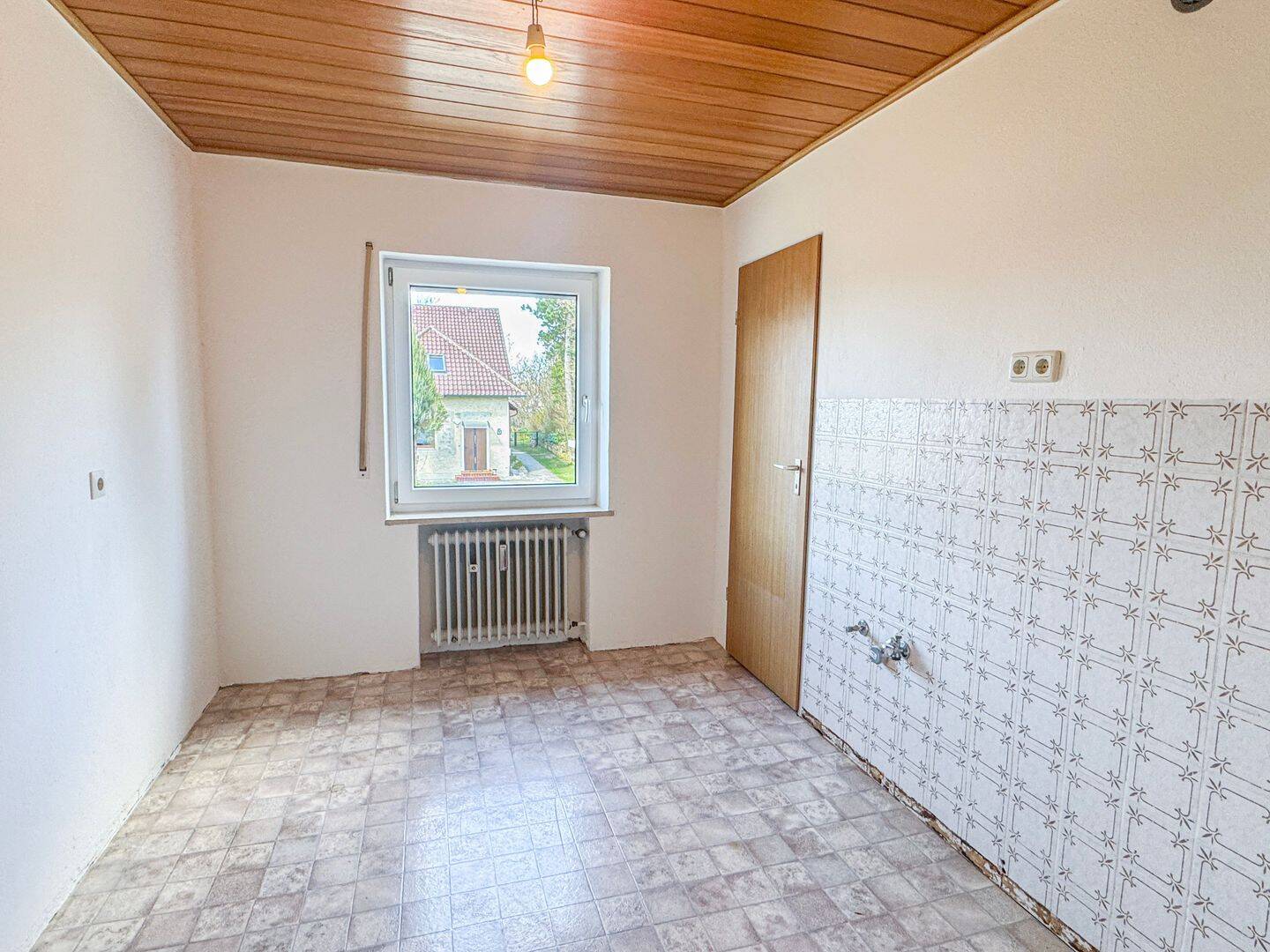 Zweifamilienhaus mit großem Garten und Ausbaupotential – Hahnbach – Vorschaubild 9