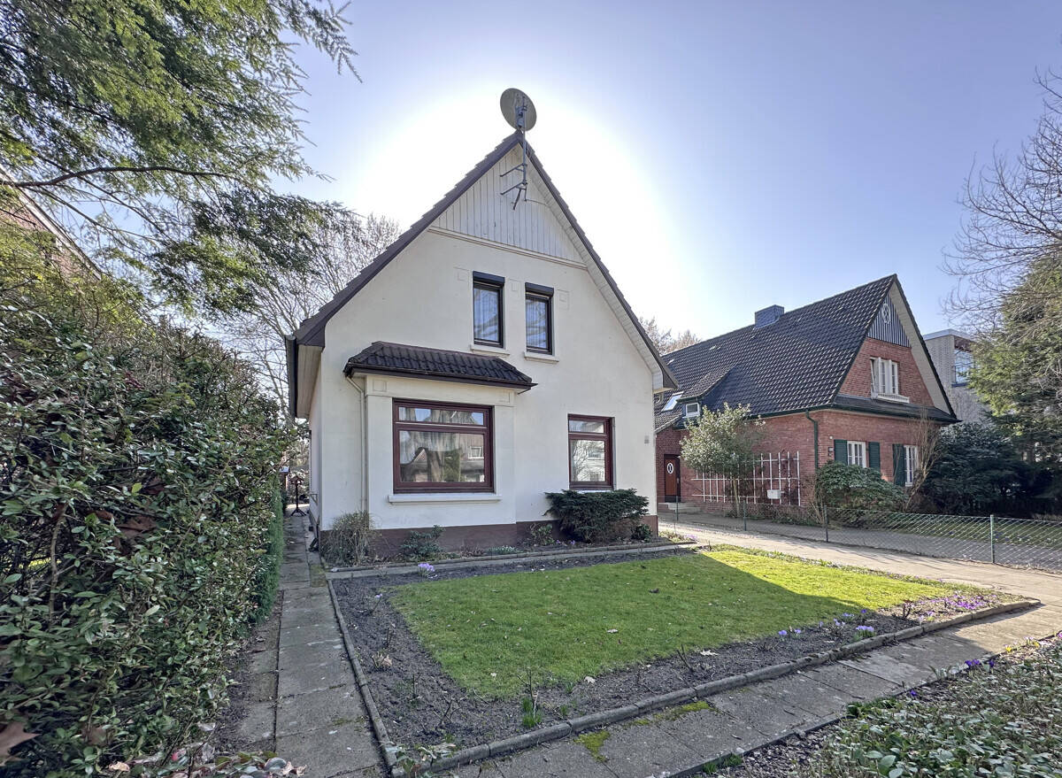 Altbaucharme in beliebter Nachbarschaft – Hamburg – Bild 1 von 9