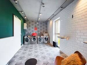 DIE ZIMMEREI | Möbliertes 1-Zimmer-Apartment ideal für Studierende am Campus Deutz | Large Bude – 50679 Köln – Vorschaubild 9