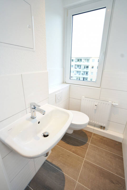 Maisonette-Wohnung mit zwei Balkonen – Chemnitz – Vorschaubild 5