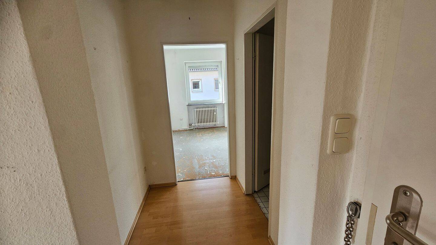 Helle 3 Zimmer, Büro/Hobbyraum, Balkon, Garten in Langenhagen Godshorn – Langenhagen – Vorschaubild 5