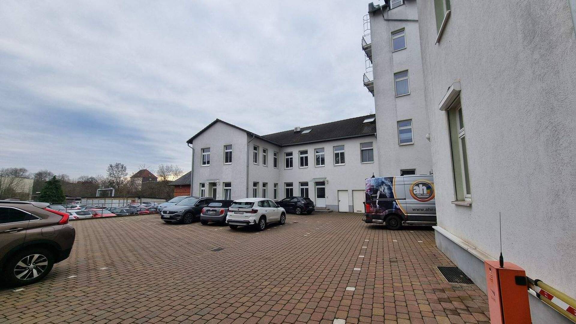 Erdgeschosswohnung in 99734 Nordhausen mit 110 m² kaufen