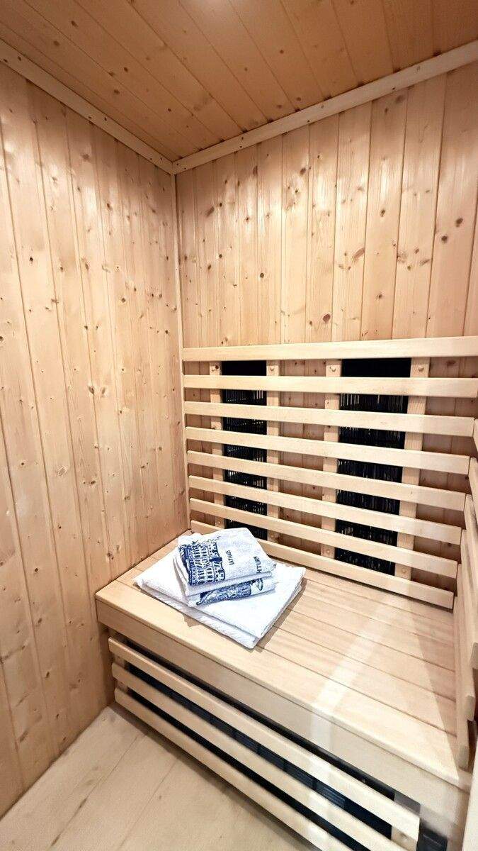 Schicke 3 Zimmer Gartenwohnung mit Wellnessbereich, 2 Keller und TG Stellpl. – Augsburg – Vorschaubild 9