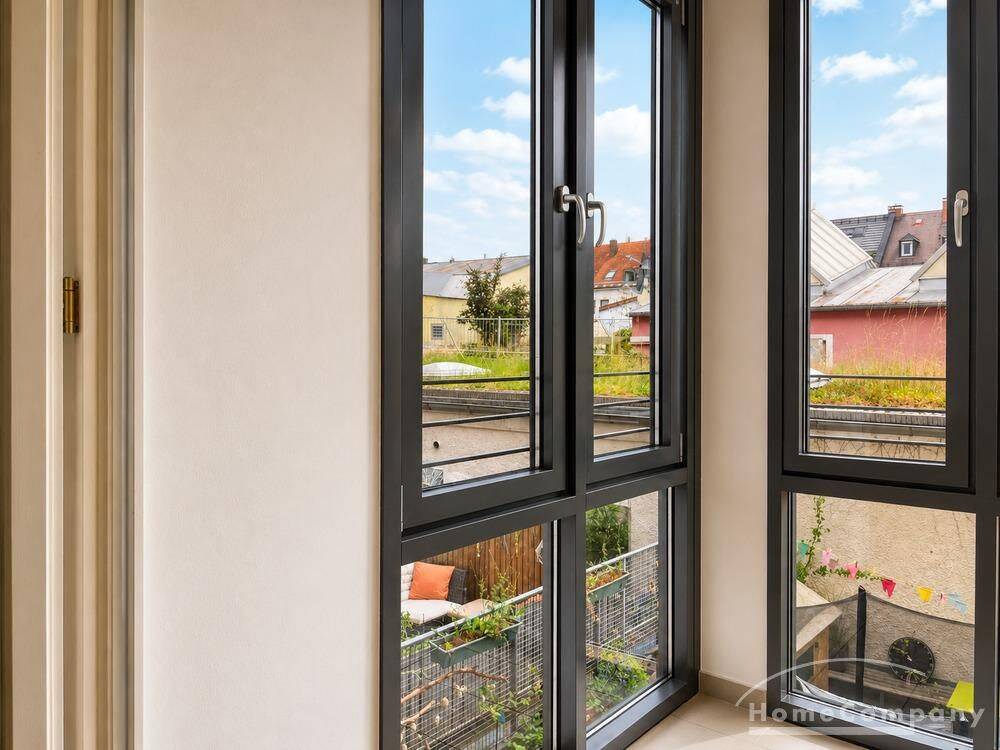***Großzügig geschnittene 3-Zimmer-Wohnung mit Balkon in der Maxvorstadt – München – Vorschaubild 6