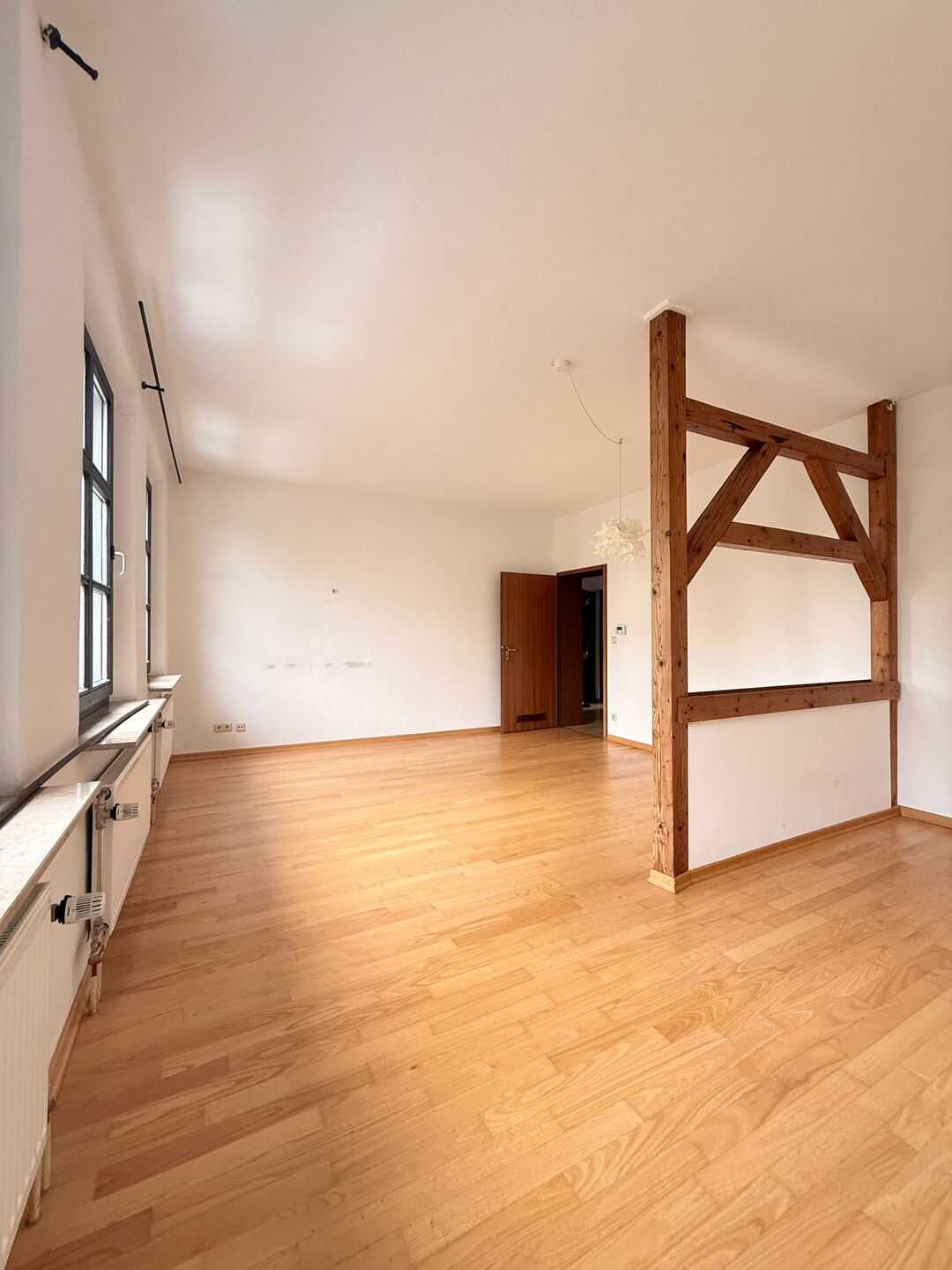 Gemütliche 3-Zimmer-Altbauwohnung Nähe Theaterplatz – Erlangen – Vorschaubild 9