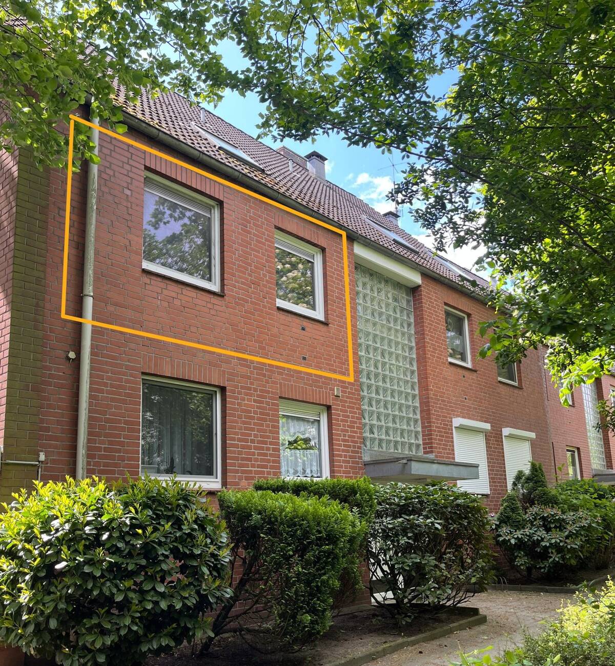 Ihr neues Zuhause: Renovierte 3-Zimmer-Wohnung mit Balkon – 22117 Hamburg – Bild 1 von 9