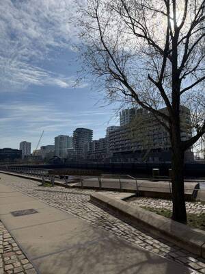 Elbblick in der HafenCity mit Balkon – 20457 Hamburg – Vorschaubild 2