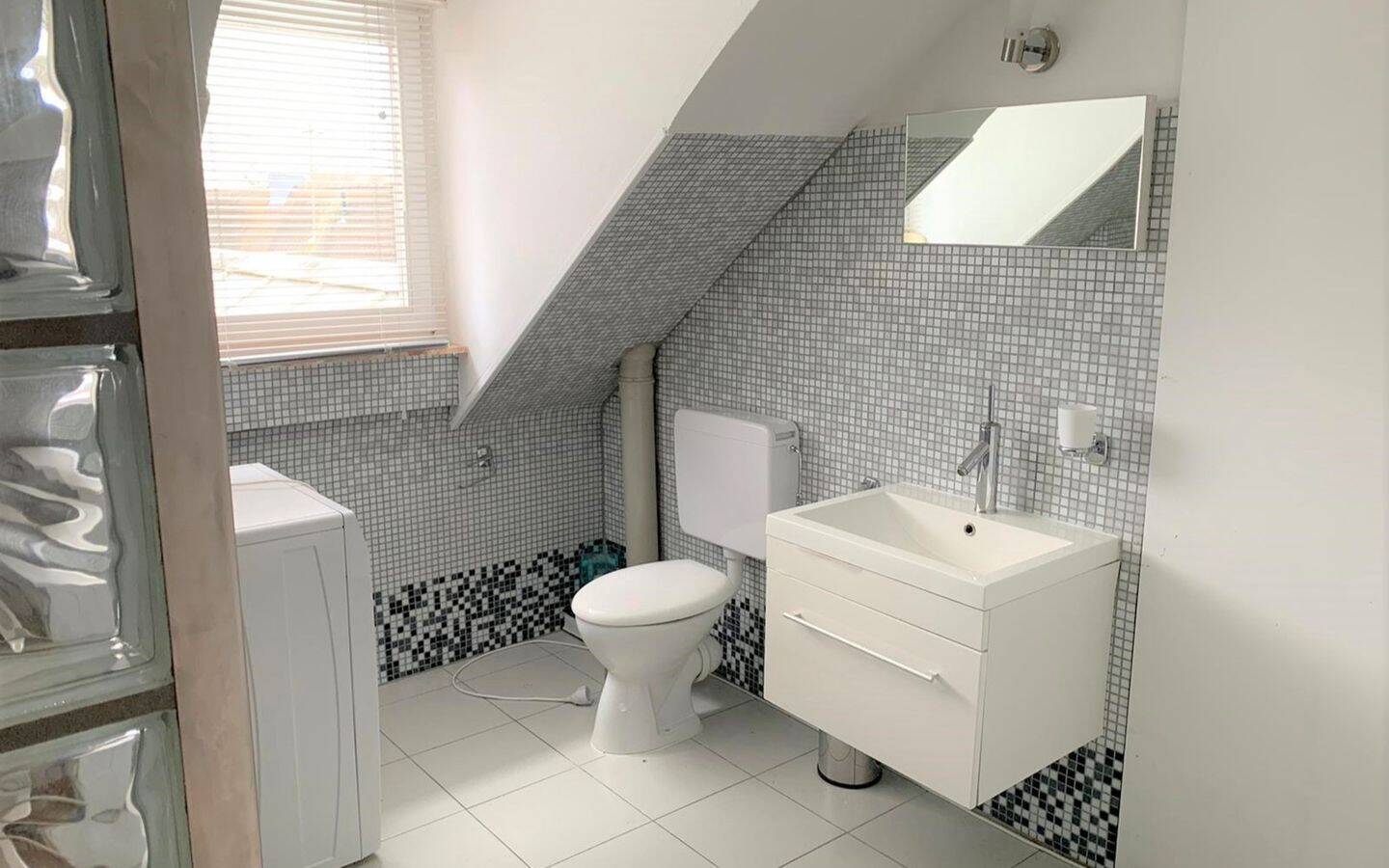 Möblierte Wohnung in Karlsruhe für Wohnen auf Zeit ab 1 Monat – Karlsruhe – Vorschaubild 8