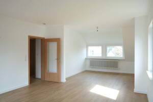 MAHNDORF | Erstbezug nach Sanierung, Top ausgestattete 3-Zi. -Dachgeschoss Wohnung in ruhiger Lage – 28307 Bremen – Vorschaubild 8