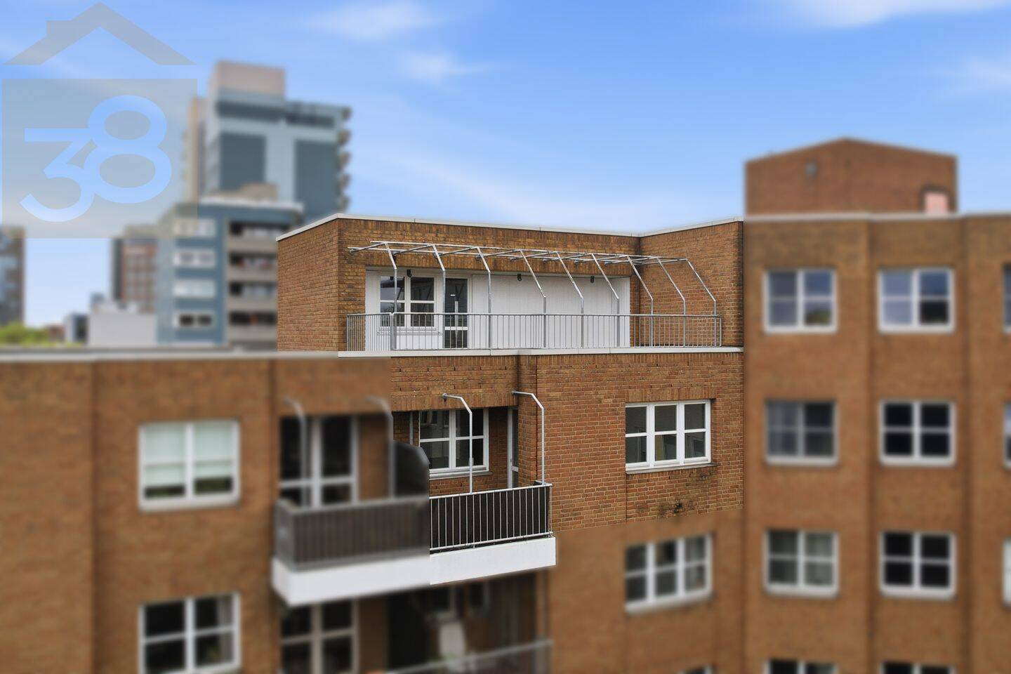 4-Zimmer-Maisonettewohnung mit großer Dachterrasse in Braunschweig! Meine Wohnung = mein Makler!