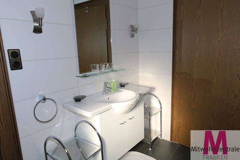 Hochwertig möblierte Wohnung mit großem Südbalkon – Nürnberg – Vorschaubild 5
