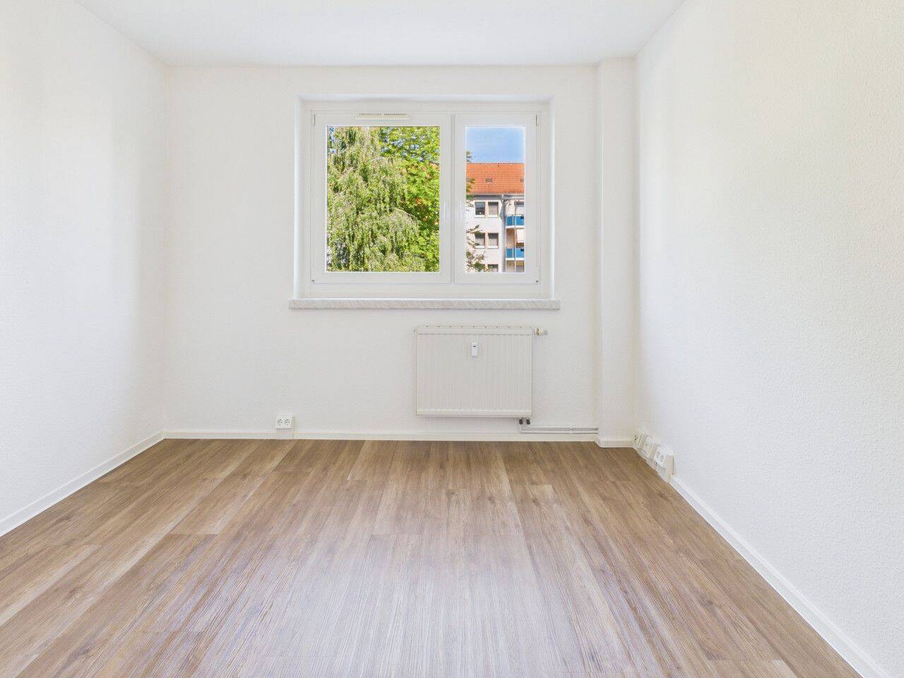 2-Raum-Wohnung mit Balkon auf dem Kapellenberg – Chemnitz – Vorschaubild 2