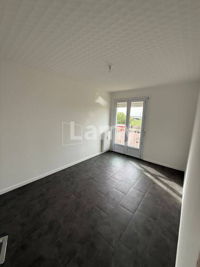 Appartement 4 pièces 75 m² · à Gevrey-Chambertin · 75 m² · 825 €/mois