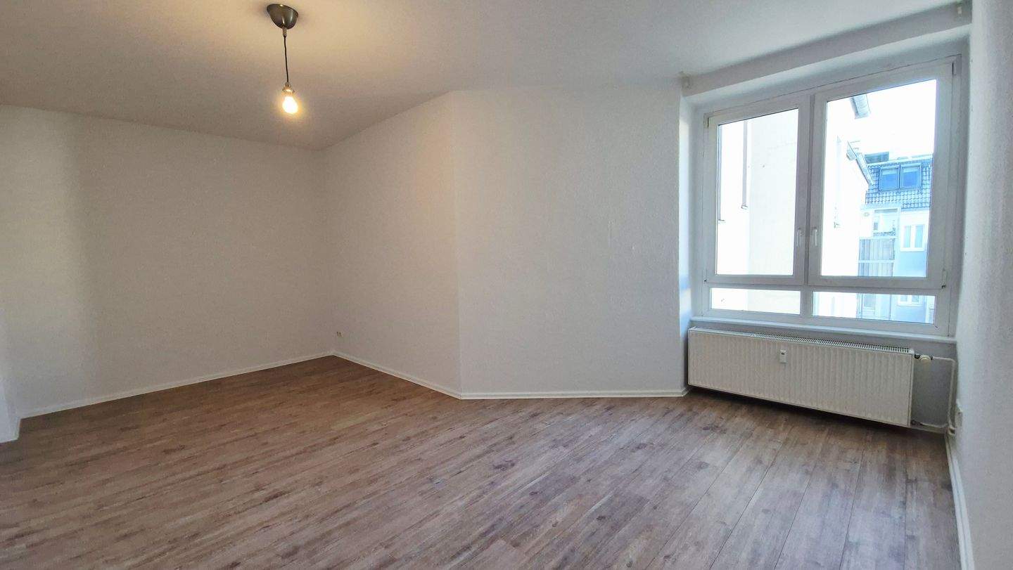 Gemütliche 1-Zimmerwohnung im Altbau – Berlin – Vorschaubild 2