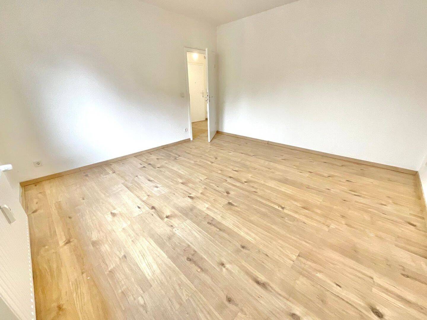 Top gepflegte Erdgeschosswohnung in zentraler Lage