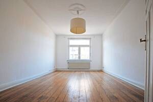 Gründerzeit-Wohnung mit saniertem Balkon und Wohnküche in Winterhude – 22303 Hamburg – Vorschaubild 7
