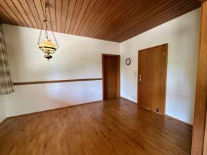 Provisionsfrei! Wohnen in guter Nachbarschaft - Einfamilienhaus mit Ausbaupotenzial am Dallenberg! – 97084 Würzburg – Vorschaubild 6
