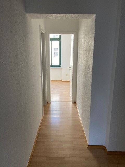 **helle 3 Zimmer mit EBK & Balkon** – Chemnitz – Vorschaubild 7