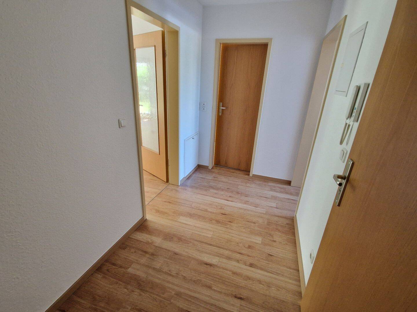 Tolle 2.RW. mit Terrasse, Gartenanteil, gute Lage, u.v.m. zu verkaufen! – Dresden – Vorschaubild 4