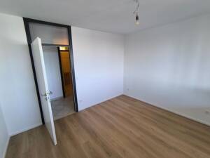 Modernisierte 2-Zimmer-Wohnung mit Loggia in zentraler Lage – 51373 Leverkusen – Vorschaubild 5