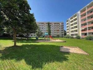 Modernes und Kompaktes Wohnen mit Balkon | EBK auf Wunsch – 8062 Zwickau – Vorschaubild 2