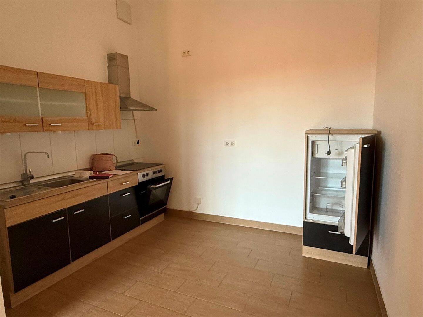 Schöne bezugsfreie Wohnung mit Wannenbad, Balkon und Stellplatz – Berlin – Vorschaubild 5