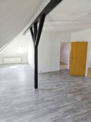 KEINE ANRUFE !! Helle 3 Zimmer Wohnung im Dachgeschoss - Nähe Weser !! – 28777 Bremen – Vorschaubild 7