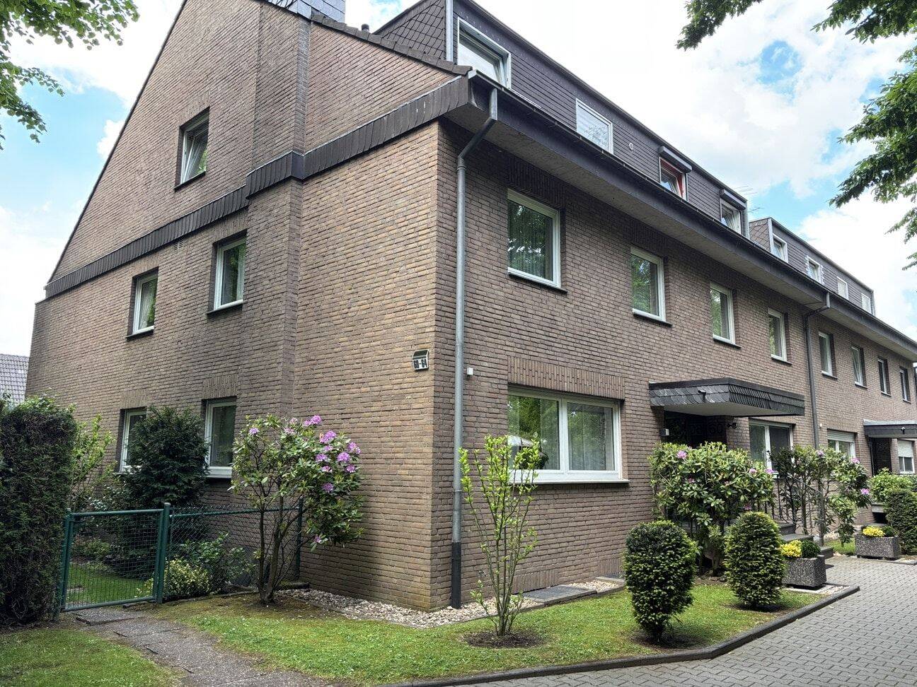 2-Zimmer-Eigentumswohnung mit Garage – Krefeld – Vorschaubild 2