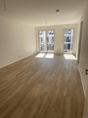 Schöne helle 2-Zimmerwohnung mit offenem Wohn-/Essbereich in Essen Südviertel – 45128 Essen – Vorschaubild 2