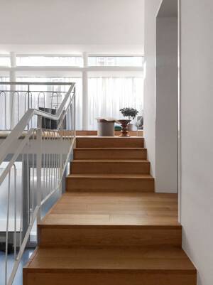 Außergewöhnliche Maisonette in Stuttgart-Süd, hochwertig saniert, separater Eingang + Stellplatz – 70178 Stuttgart – Vorschaubild 3