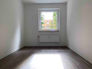 schöne 3-Zimmer-Wohnung mit großem Wohnzimmer und frisch renoviert – 44357 Dortmund – Vorschaubild 5