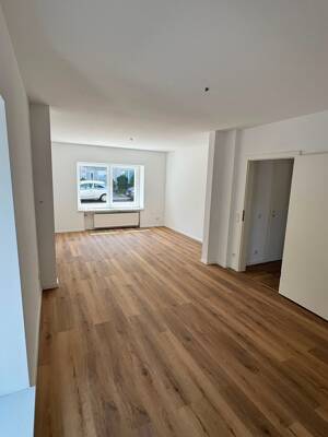 - frisch sanierte Wohnung mit moderner Ausstattung in Essen-Burgaltendorf -