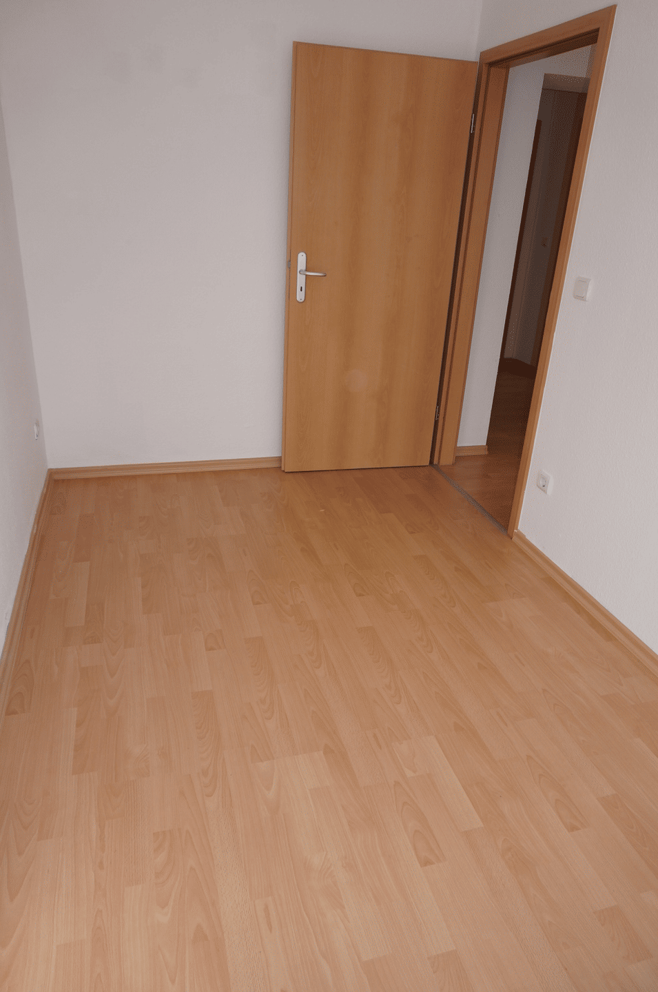 Moderner Grundriss / Bad mit Fenster u.v.m./ frei ab sofort ! – Chemnitz – Vorschaubild 7
